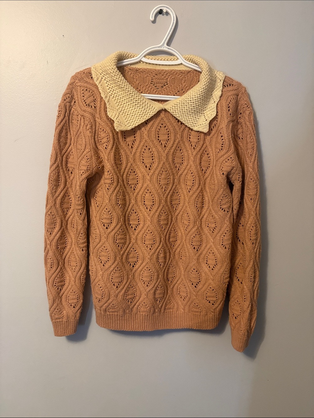 Coral Hand knit Vintage collared sweater blouse